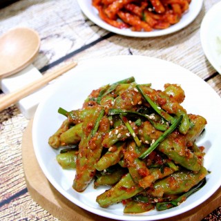 꽈리고추밀가루찜 (200g)
